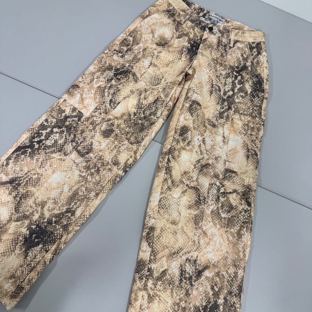 Madden Girl Cargo Pants Womens 0 Tan Brown Snakeskin Print‎ Wide Leg Excellent